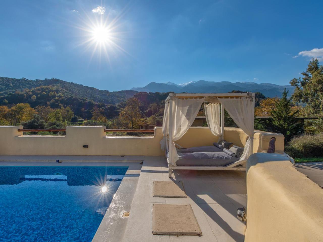 Verekinthos Villas Yerolákkos Exterior foto